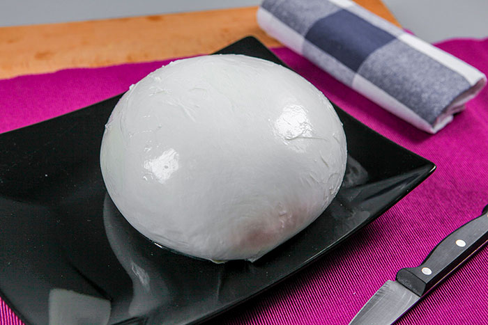 Mozzarella di latte di Bufala farcita